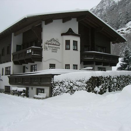 Alpenhaeusl Hotel Solden Exterior photo