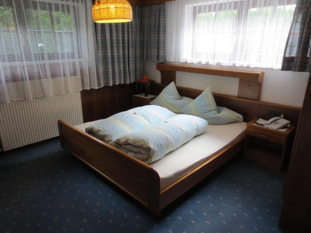 Alpenhaeusl Hotel Solden Room photo